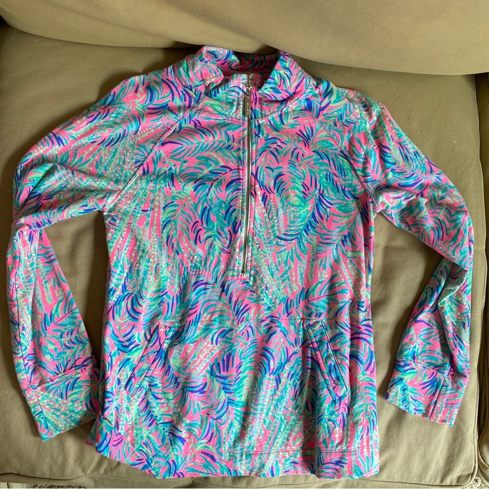 Lilly Pulitzer popover half zip size M